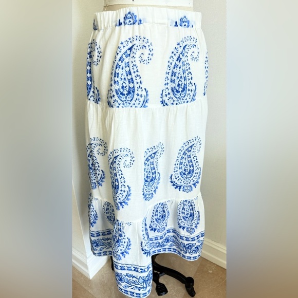 Lucky Brand Midi , long summer Blue and White Paisley Skirt, Size S, 100%Cotton - Picture 10 of 14